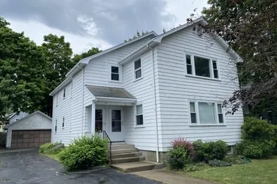 38 Lincoln St #2 1