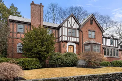 17 Lancaster Rd 1