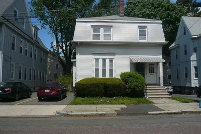 18 Wilson Ave #2