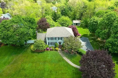 249 W Elm Street 1
