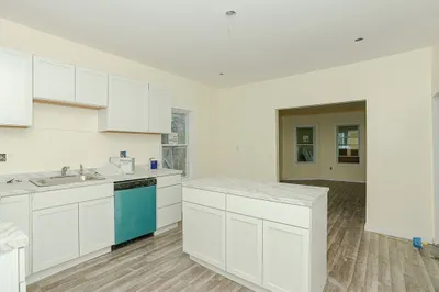 6 Breck St #1