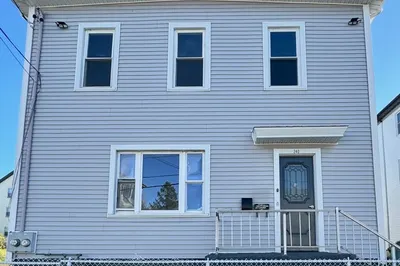 240 Quequechan St #2