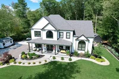 5 Hartford Ave West Ave 1