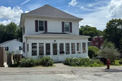 13 Echo Avenue 1