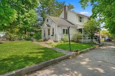 109 Cocasset St