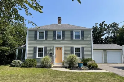 42 Kipling St