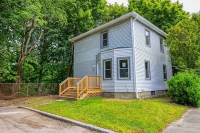 112 Dewolf St 1
