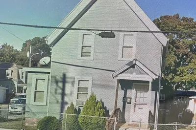 463 Chestnut St 1