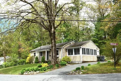19 Birch Hill Rd 1