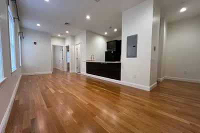 77-83 Newbury Ave #4
