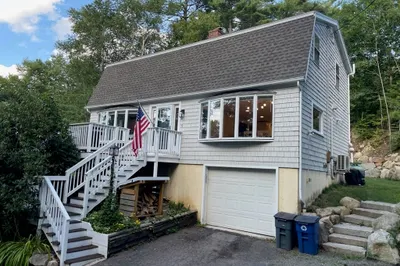 48 Laurel Street 1