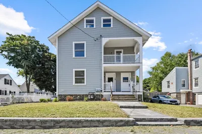 10 Cain Ave #10 1