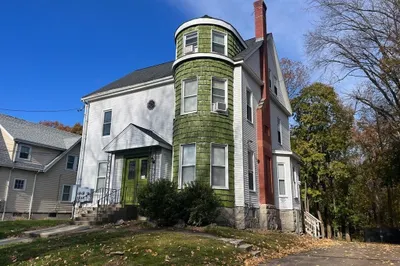277 W Elm St #3