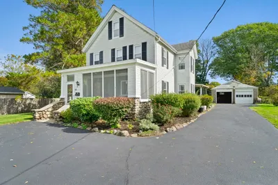 619 North Main Street 1