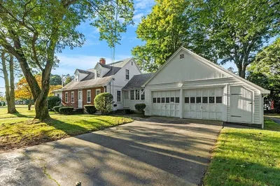 6 Alandale Ave