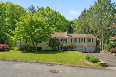 10 Blueberry Ln 1