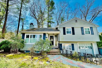 14 Benjamin Rd