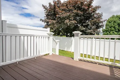 60 Olde Colonial Dr #3