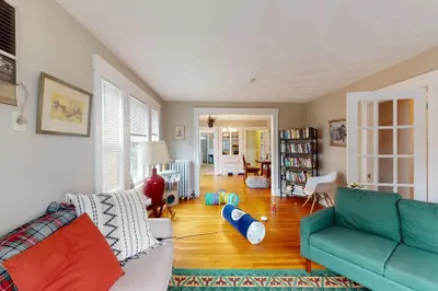 17 Willis Avenue #1