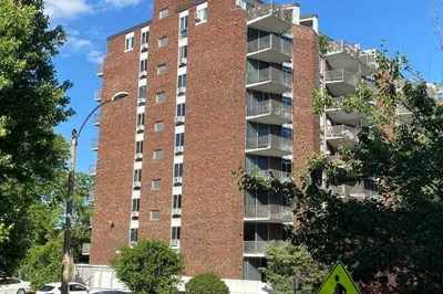 19 Winchester St #304