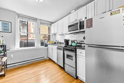 115 Salem St #2