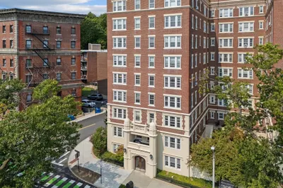 1454 Beacon St #744 1