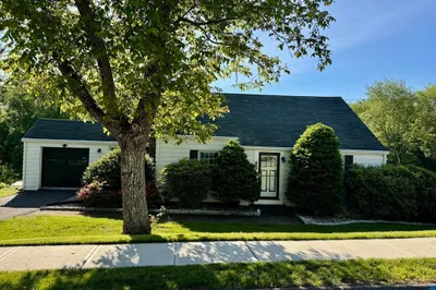 167 Pleasant St