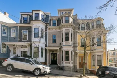 106 G St 1