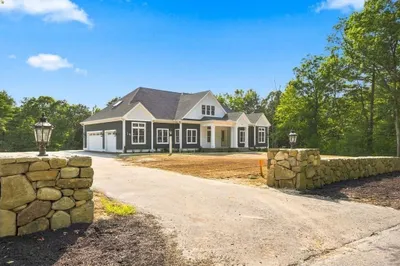 307 SE Main St #Lot #9 1