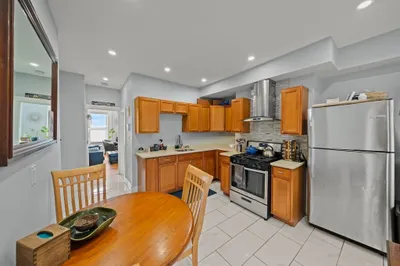 150 Bremen St #1