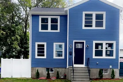 30 Pinewood St