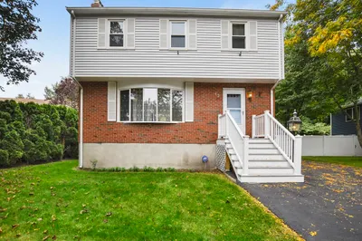 43 Rivers Ln