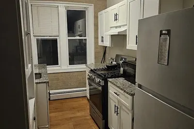 72 Central St #6