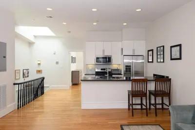 87 Third St #1