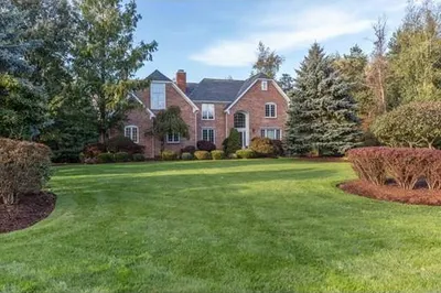 56 Cutler Farm Rd 1