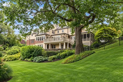 4 Dartmouth St 1