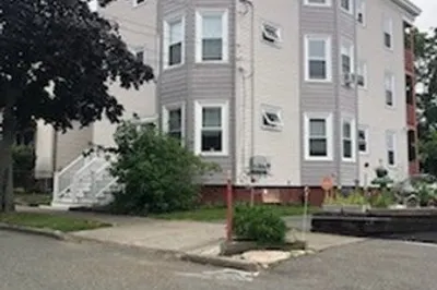 7-9 Saint Clair St