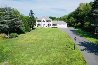 21 Valley Road 1