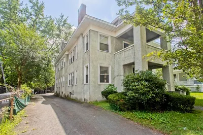 57 Warner St 1