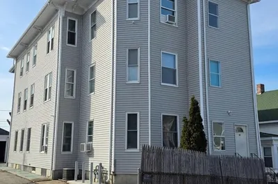 44 Coral St