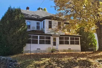 21 Sycamore Street #21C 1