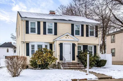 55 Colchester St #1