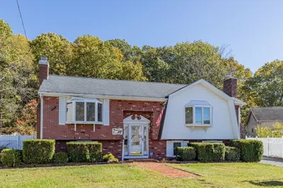 109 Merryknoll Road 1