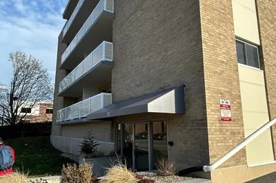 91 Washington St #3 1