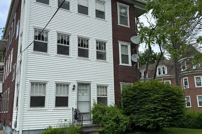 77 Lake St #2 1