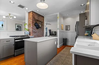 5 Tremont St #3