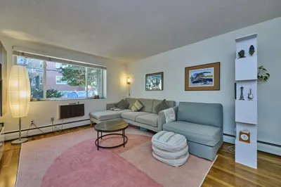 50 Green St #101