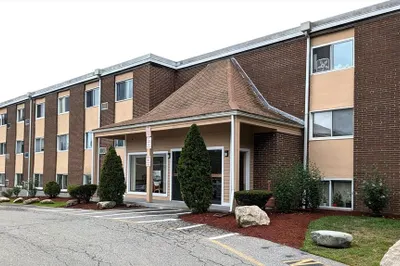 27 Willis St #6