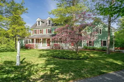 80 Hughes Ln 1