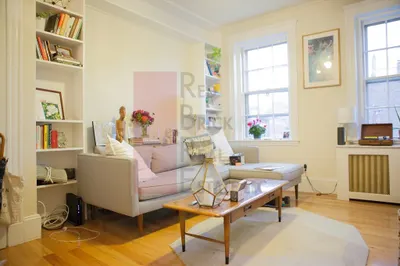 82 West Cedar Street #7